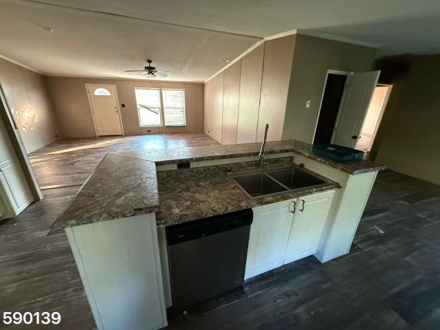 2022 Legacy Double Wide - double wide - in Beeville, TX - photo 3 of 4