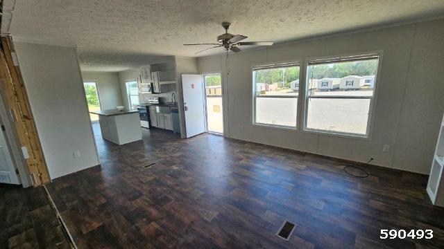2024 Hamilton Double Wide - double wide - in Como, MS - photo 12 of 15