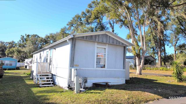 1991 Westcott Single Wide - single wide - in Floral City, FL - photo 2 of 11