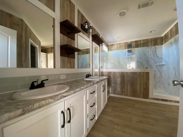 2023 Palm Harbor Double Wide - double wide - in Bryan, TX - photo 14 of 15