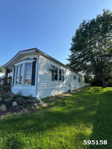 1987 Victorian Single Wide - single wide - in Hamburg, NY - photo 2 of 15