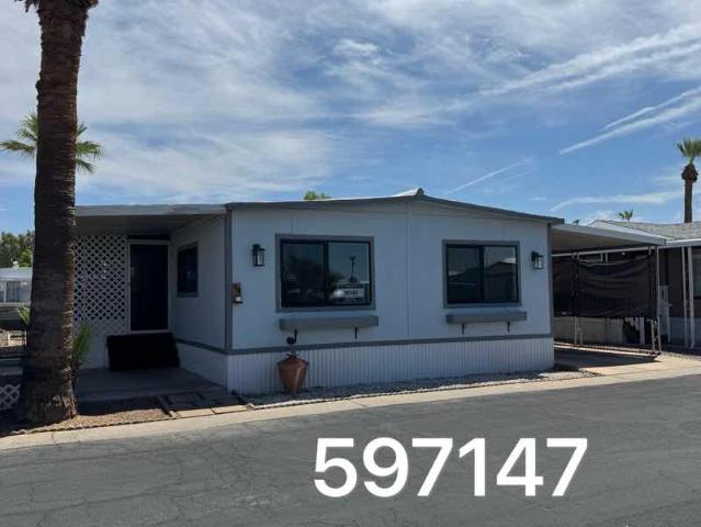 1972 Newport Double Wide - double wide - in Glendale, AZ - photo 4 of 15