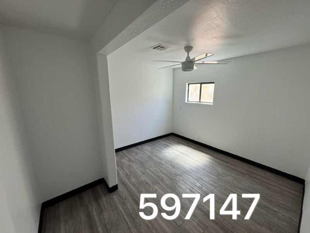 1972 Newport Double Wide - double wide - in Glendale, AZ - photo 12 of 15