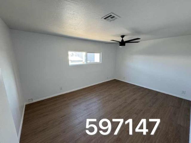 1972 Newport Double Wide - double wide - in Glendale, AZ - photo 13 of 15