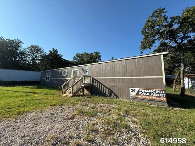 2022 Fleetwood Single Wide - single wide - in Smithville, TX - photo 1 of 15