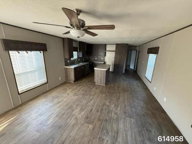 2022 Fleetwood Single Wide - single wide - in Smithville, TX - photo 4 of 15