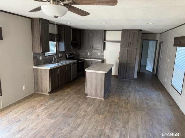 2022 Fleetwood Single Wide - single wide - in Smithville, TX - photo 5 of 15