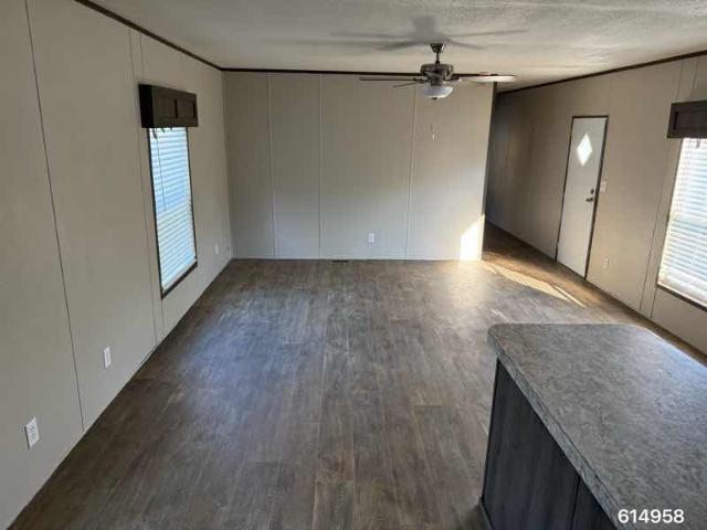 2022 Fleetwood Single Wide - single wide - in Smithville, TX - photo 14 of 15