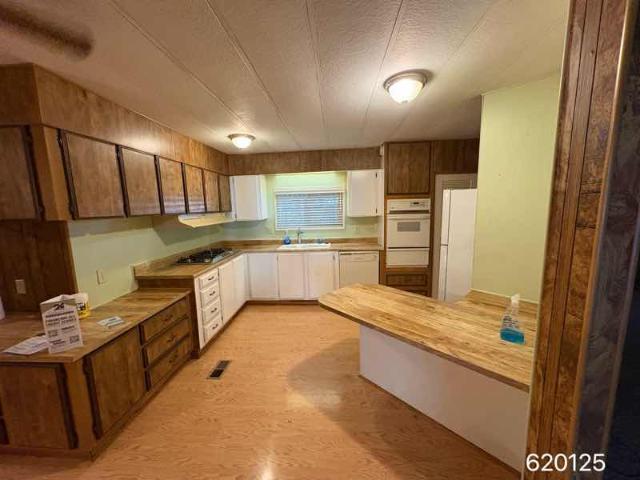 1978 Skyline Double Wide - double wide - in Penn Valley, CA - photo 4 of 5