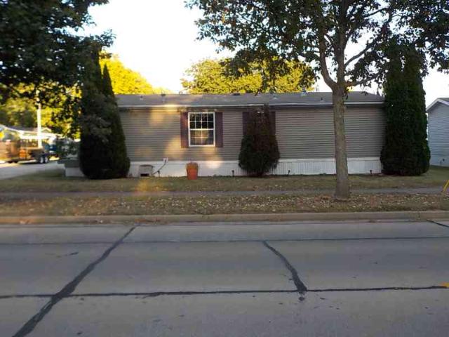 2008 Redman Double Wide - double wide - in Normal, IL - photo 9 of 15