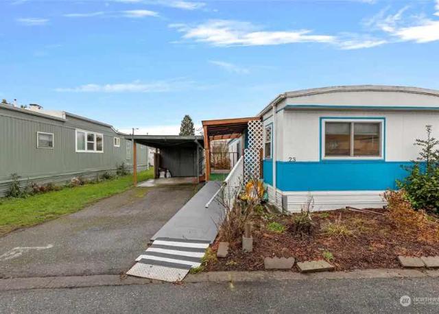 1977 Perl Single Wide - single wide - in Mount Vernon, WA - photo 1 of 15