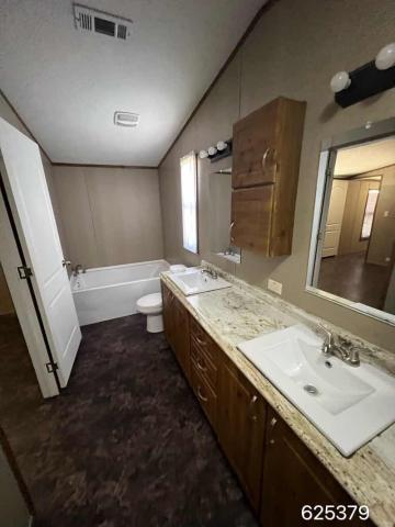 2023 Legacy Single Wide - single wide - in Odessa, TX - photo 12 of 15