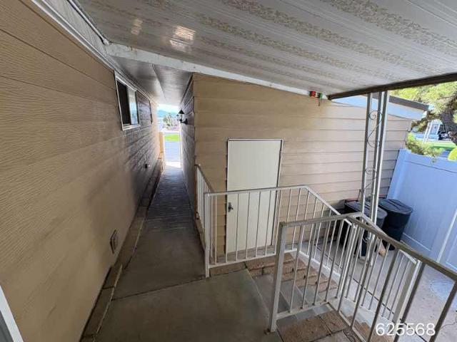 1971 Gwest Double Wide - double wide - in Riverside, CA - photo 6 of 11
