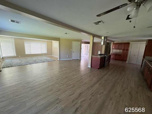 1971 Gwest Double Wide - double wide - in Riverside, CA - photo 10 of 11
