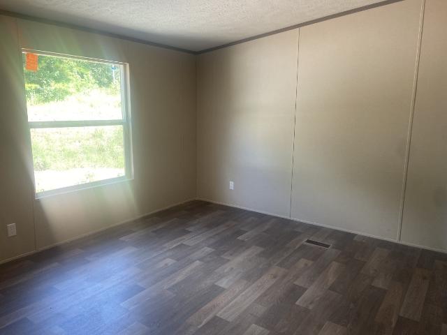2024 Cmh Double Wide - double wide - in Diana, TX - photo 8 of 13