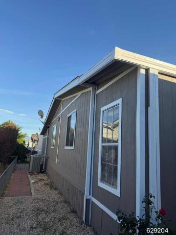 1990 Golden West Double Wide - double wide - in Riverside, CA - photo 2 of 2