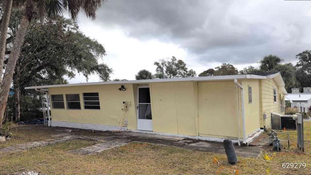 1973 Vndl Double Wide - double wide - in Casselberry, FL - photo 4 of 13