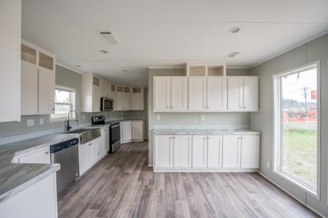 2021 Champion Single Wide - single wide - in Splendora, TX - photo 7 of 15