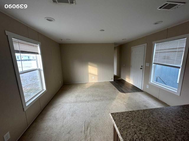 2022 Oak Creek Single Wide - single wide - in Kiowa, OK - photo 5 of 15