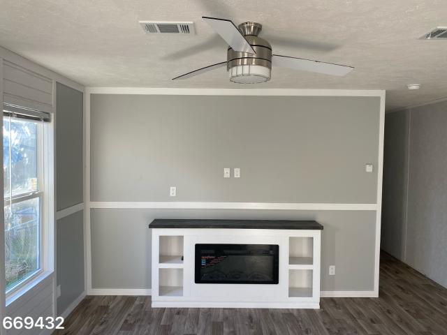 2025 Cavco Single Wide - single wide - in Taylor, TX - photo 4 of 5