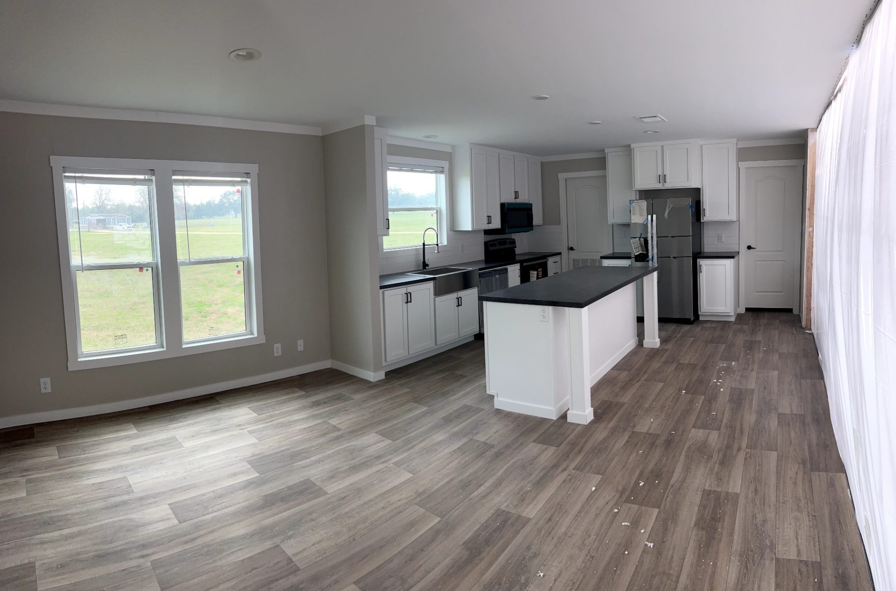 NEW 4 Bed 2 Bath with Metal Roof! - double wide - in Hallettsville, TX - photo 4 of 13