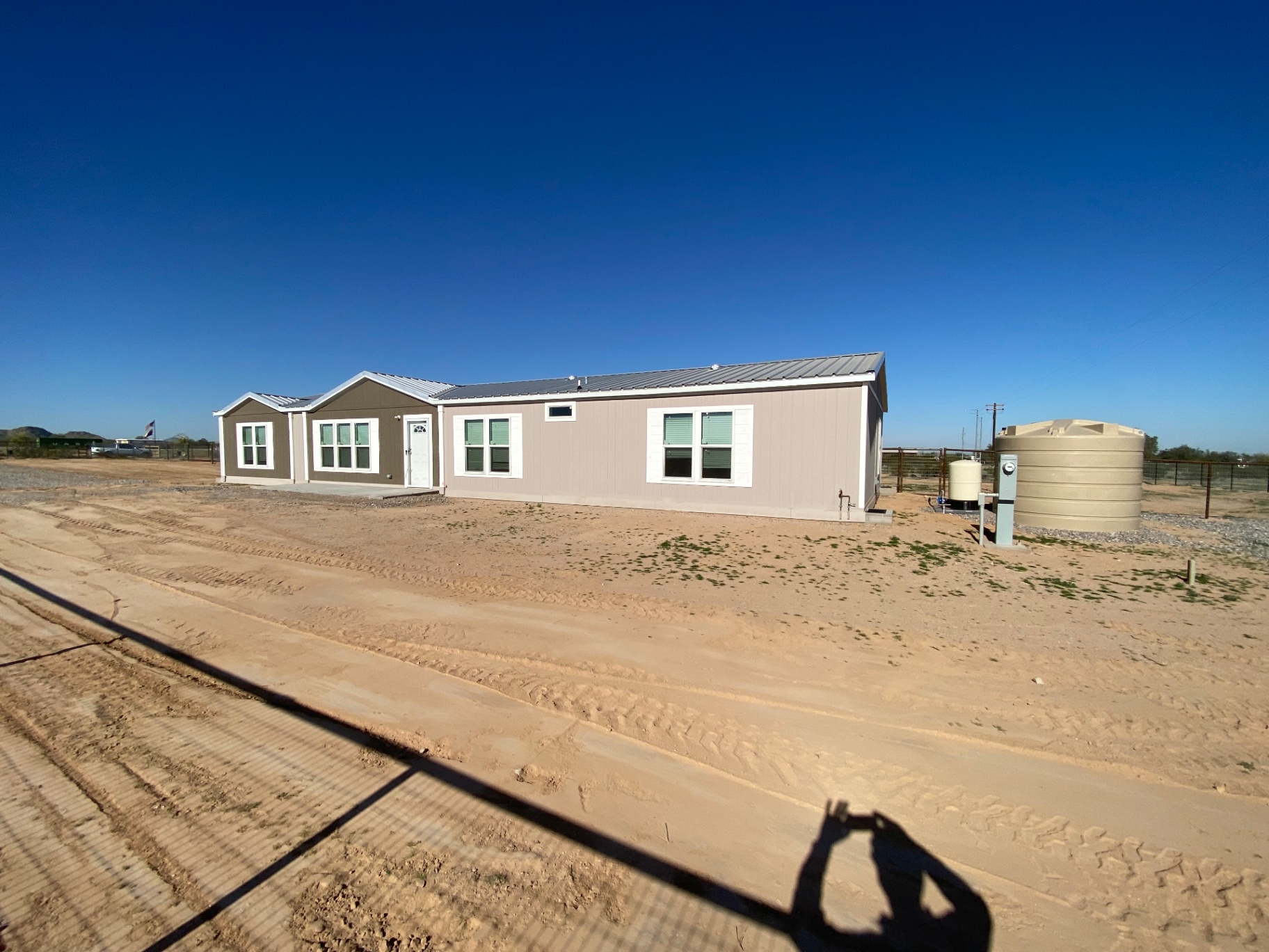 5 Bed 3 Bath / 1.495 Acres / Horse Property - double wide - in Maricopa, AZ - photo 1 of 15