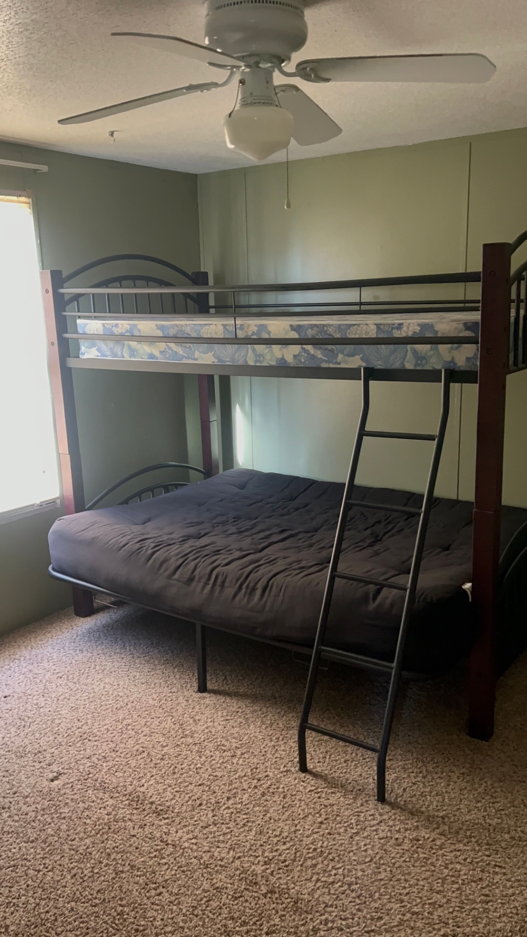2001 Fleetwood / 2 Bed 1 Bath / 14x52 - single wide - in Hallettsville, TX - photo 10 of 10