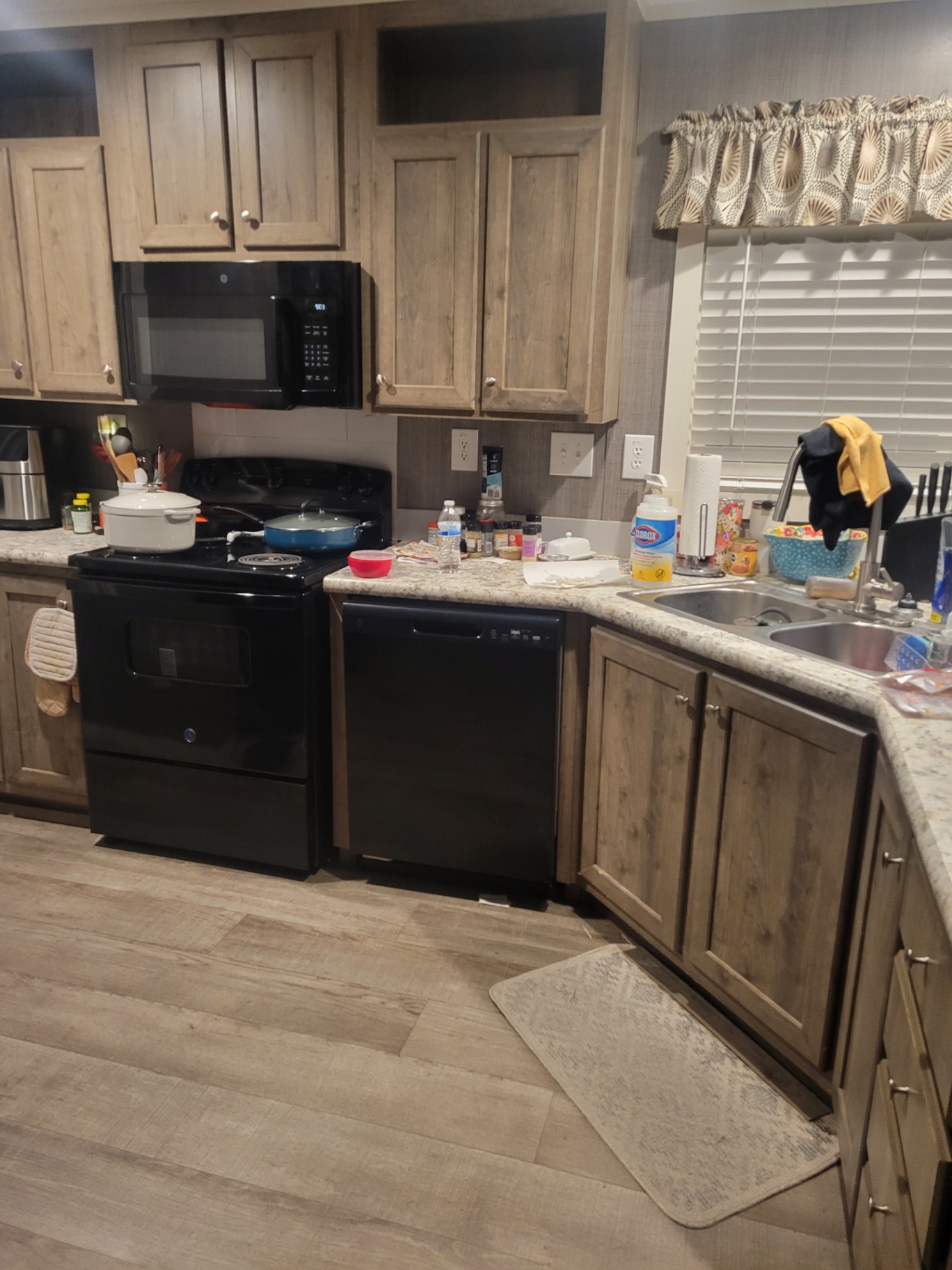 2 bed 2 bath - single wide - in Manvel, TX - photo 5 of 13