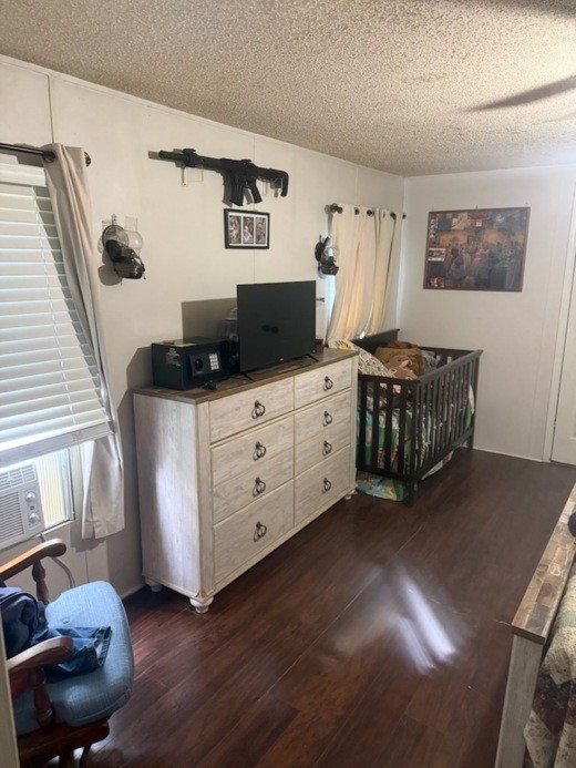 ๐ก 1993 Single-Wide Mobile Home โ 2 Bed / 2 Bath โ 14x70 ๐ก - single wide - in Asheville, NC - photo 3 of 14