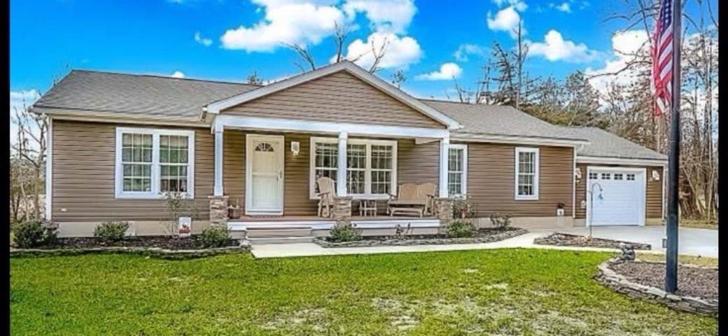 2021 3/2 Double wide | Must be moved I Excellent Condition - double wide - in Salem, NJ - photo 1 of 10