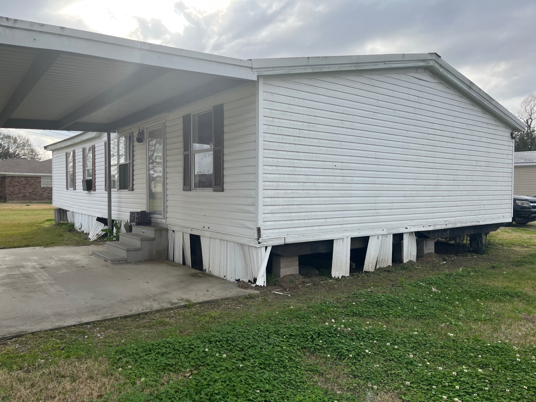 💥NEW PRICE💥1998 3/2 Double wide | Must be moved | Cash sale - double wide - in Franklin, LA - photo 1 of 14