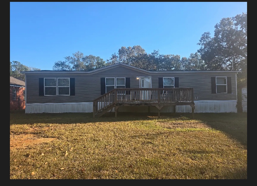 💥NEW PRICE💥2023 4/2 Double wide + 3/1 Single family house | Includes .6 acres | Tuskegee, AL - double wide - in Tuskegee, AL - photo 1 of 15