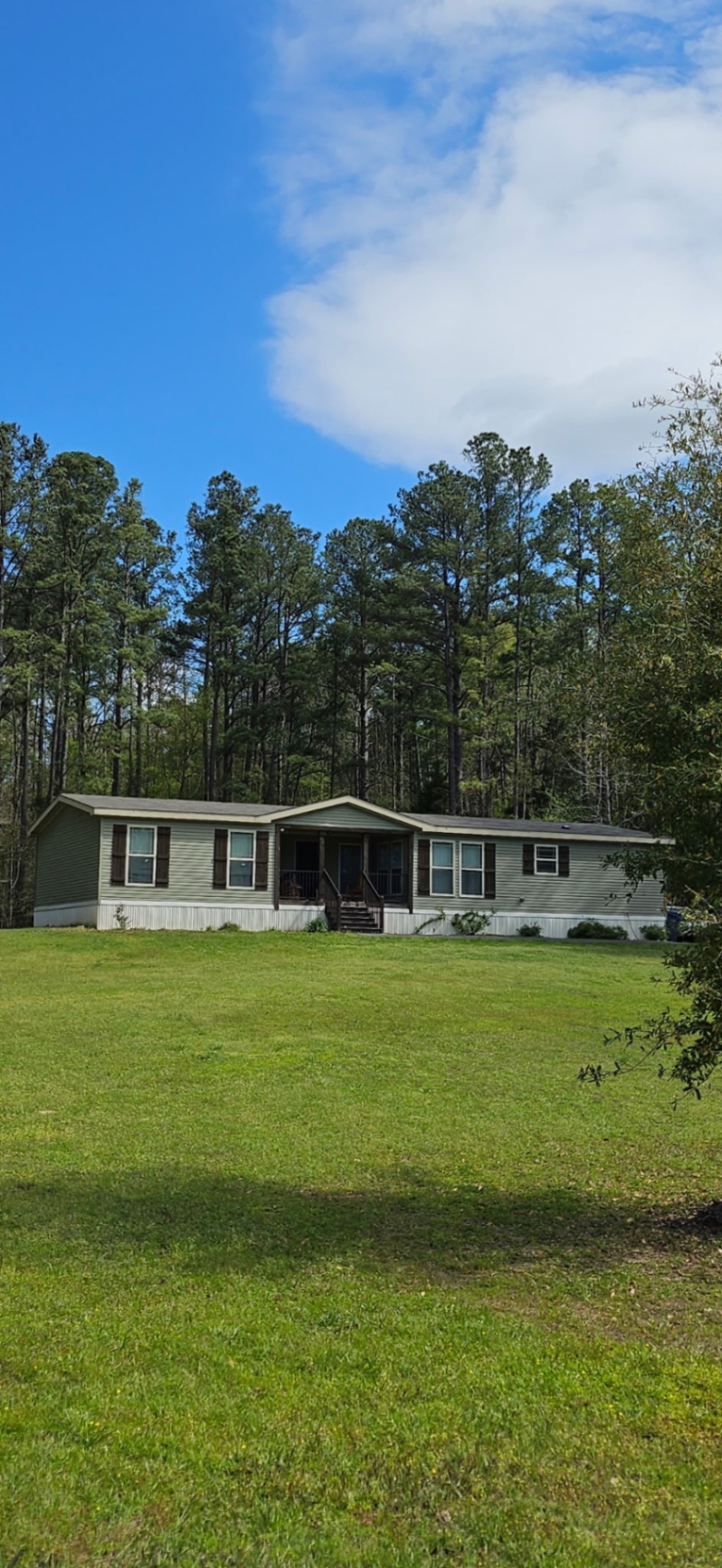 💥NEW PRICE💥2019 3/2 Double wide | Must be moved | Meridian, MS - double wide - in Meridian, MS - photo 1 of 11