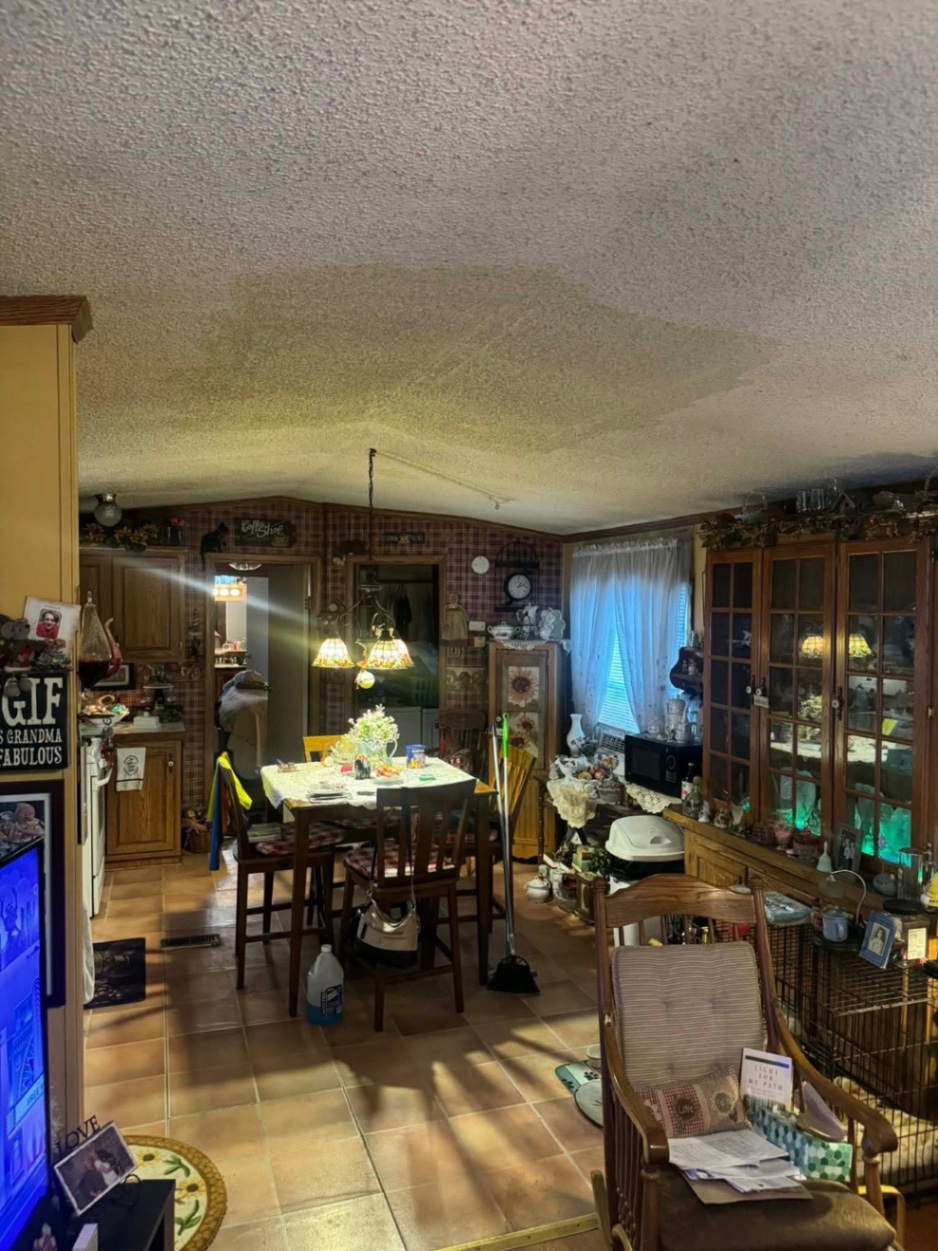 💥NEW PRICE💥1994 2/2 Single wide | Located in a park | Cash sale - single wide - in Tipp City, OH - photo 3 of 13