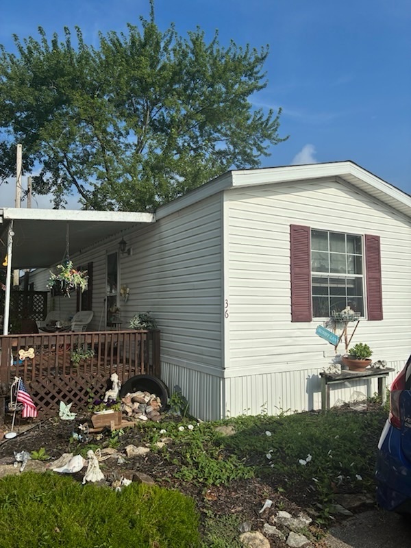 💥NEW PRICE💥1994 2/2 Single wide | Located in a park | Cash sale - single wide - in Tipp City, OH - photo 12 of 13