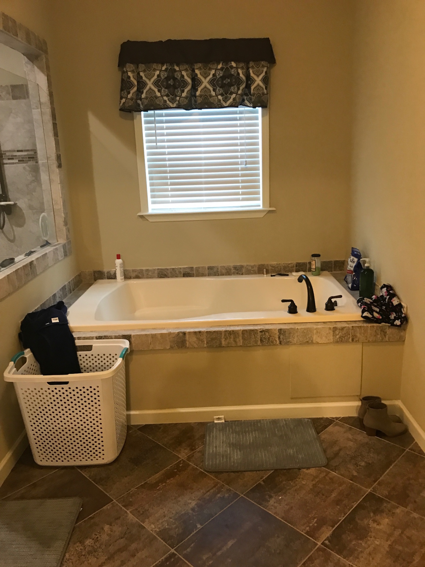 💥NEW PRICE💥2018 3/2 Double wide (Modular) | Must be moved I Great condition - double wide - in Broussard, LA - photo 5 of 8