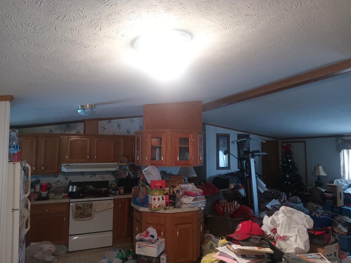 💥NEW PRICE💥2000 3/2 Double wide | Located in a park | Hiram, OH - double wide - in Hiram, OH - photo 3 of 9
