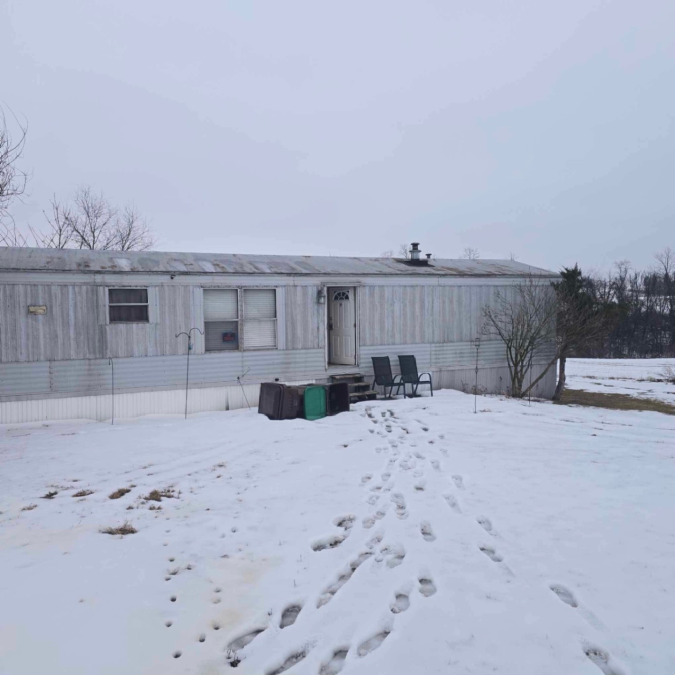 💥NEW PRICE💥1988 2/2 Single wide | Fixer upper in a park | Newville, PA - single wide - in Newville, PA - photo 1 of 15