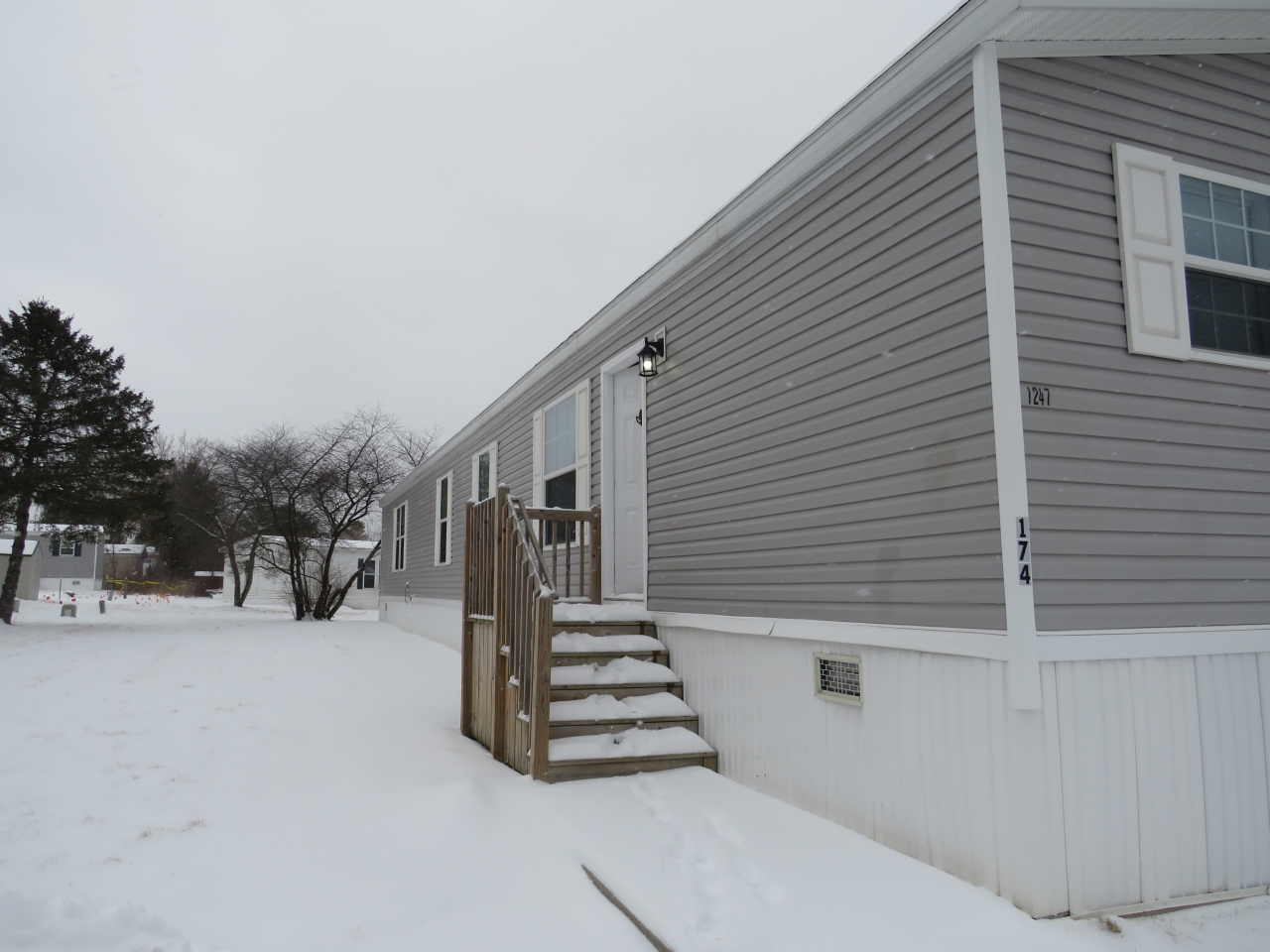 1247 Grande Blvd Jackson, MI - double wide - in Jackson, MI - photo 3 of 12