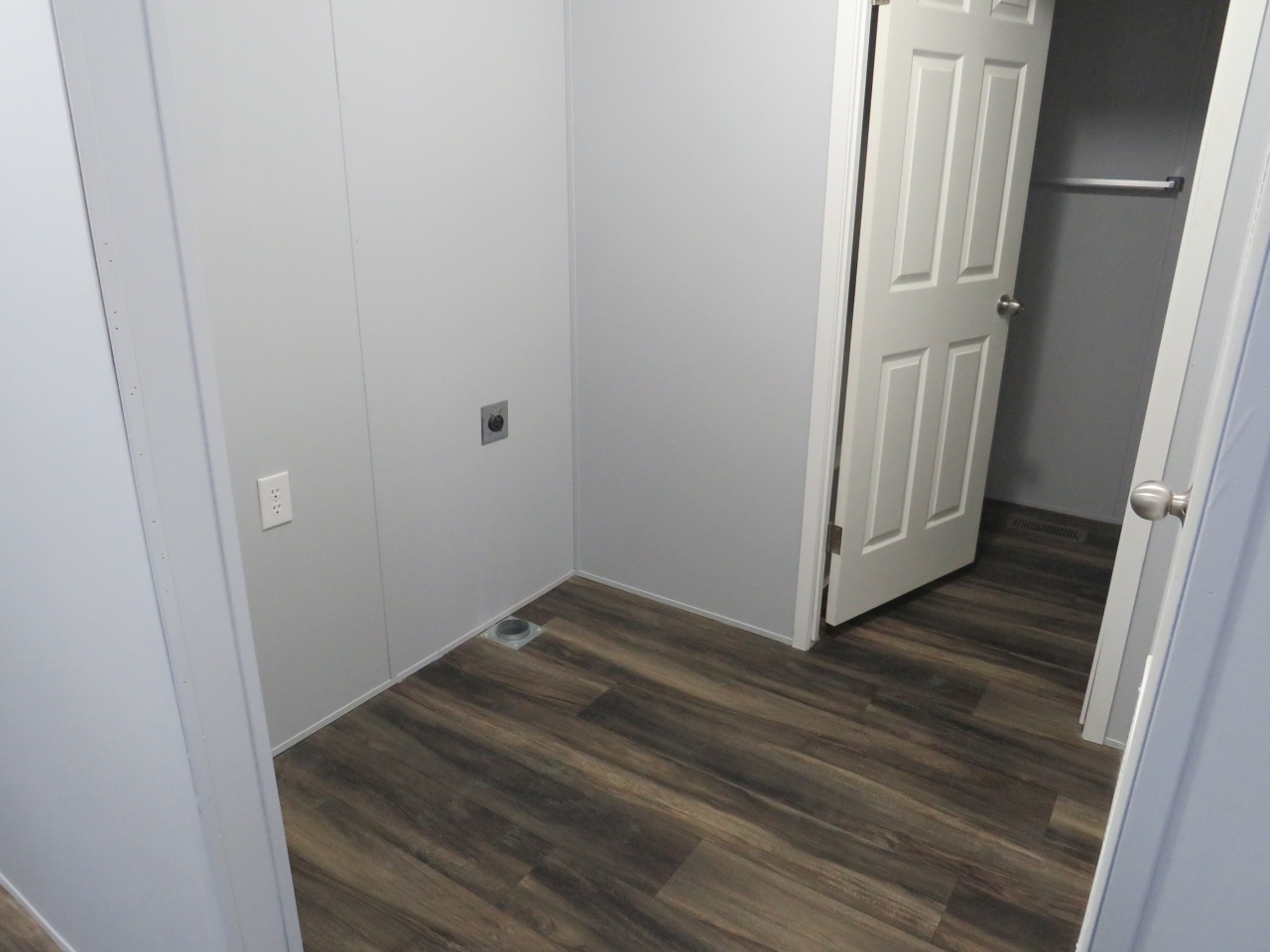 1247 Grande Blvd Jackson, MI - double wide - in Jackson, MI - photo 12 of 12