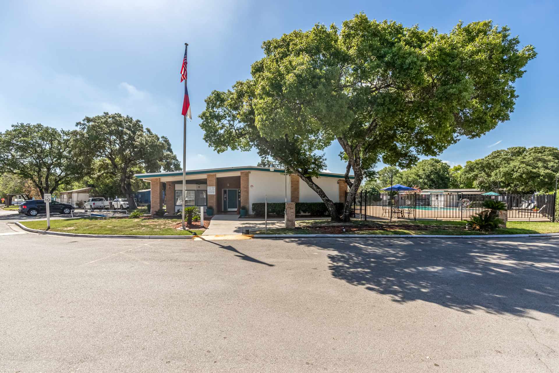 Lamplighter Estates
