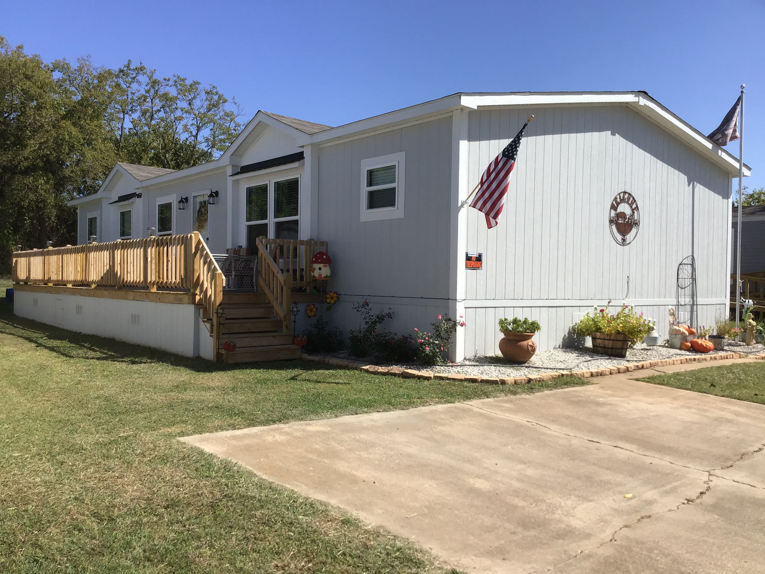 Knollwood Village