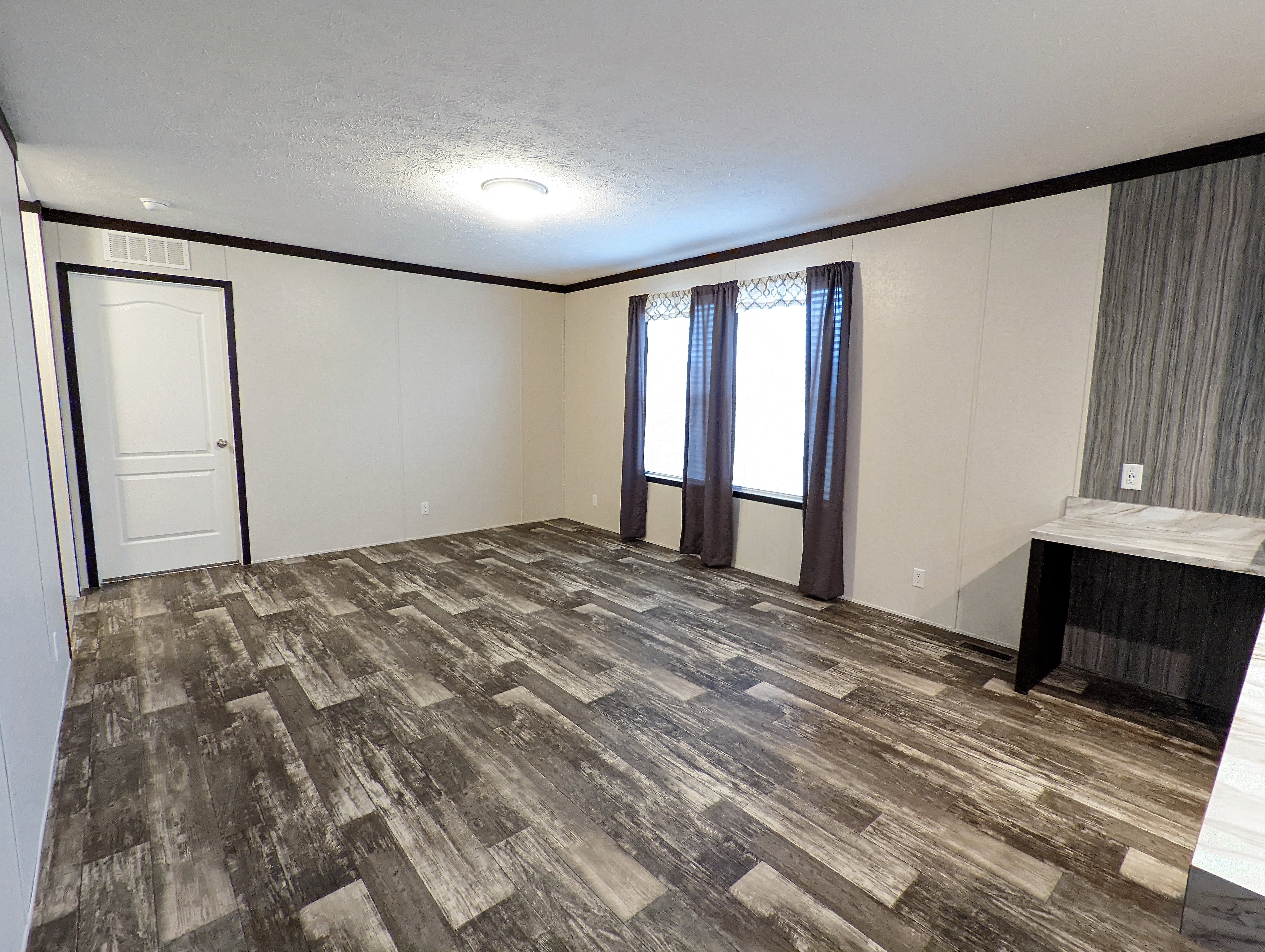 LARGE KITCHEN ISLAND! - double wide - in Fenton, MO - photo 6 of 12