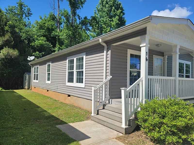 King Parkway Mobile Home Community