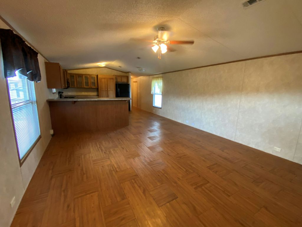 248 Oak Crest Drive, Manvel, Tx 77578 - double wide - in Manvel, TX - photo 7 of 12