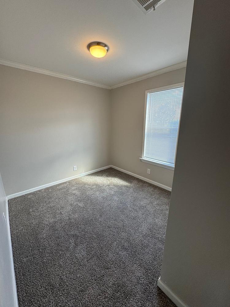 2 Bed 2 Bath 2023 Palm Harbor - double wide - in Orlando, FL - photo 5 of 12