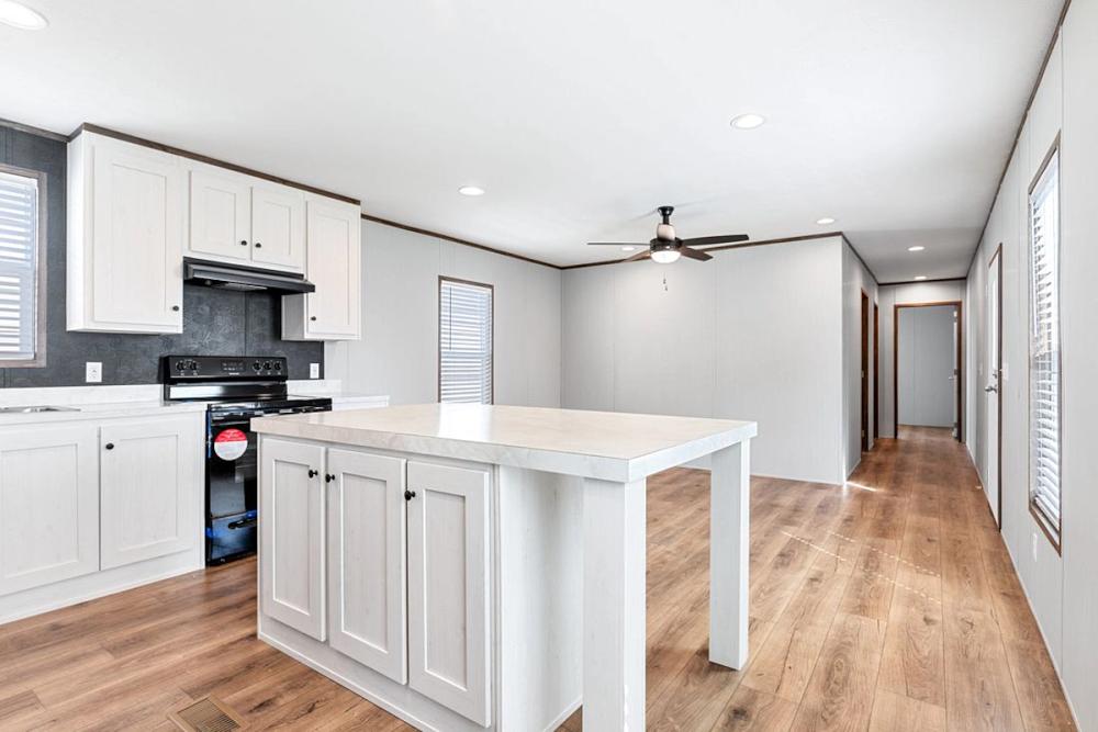 3 Bed 2 Bath 2026 Clayton - single wide - in Austin, TX - photo 2 of 7