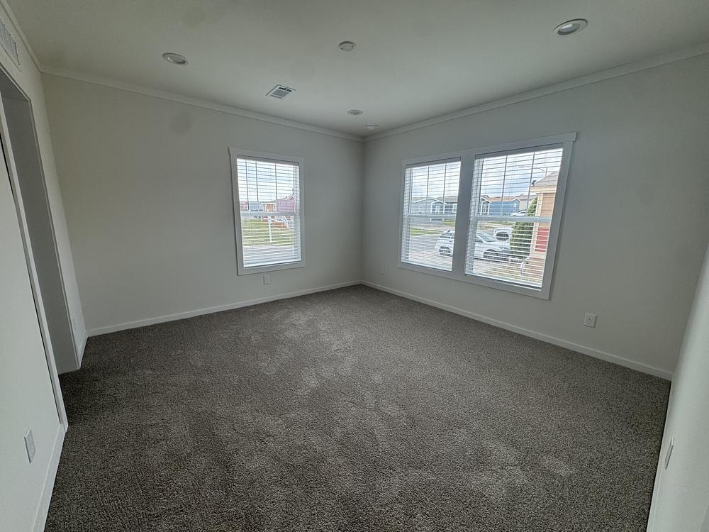 4 Bed 2 Bath 2026 Clayton - double wide - in Austin, TX - photo 5 of 12