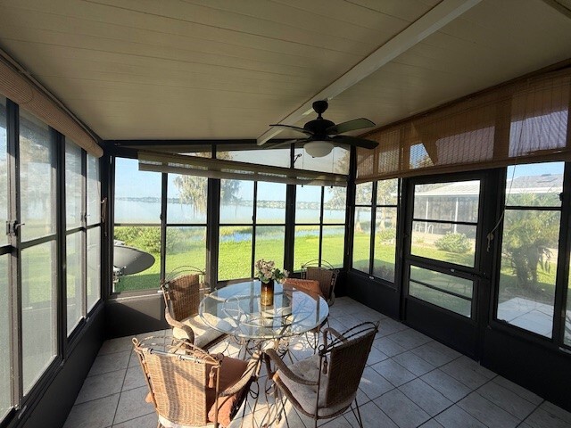 2 Bed 2 Bath 1986 Homes Of Merit - single wide - in Auburndale, FL - photo 4 of 12