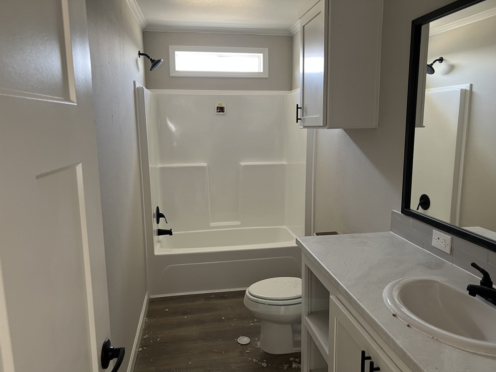 Excellent Condition 2024 Champion 28x56 3/2 - double wide - in San Antonio, TX - photo 12 of 12